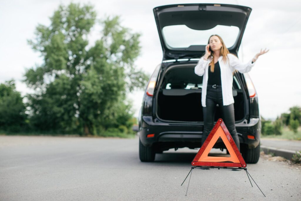 A tudatos pénzügyi tervezés része az asszisztencia biztosítás, hiszen egy baleset vagy műszaki hiba költségeit így nem a családi kasszának kell egy az egyben elviselnie.